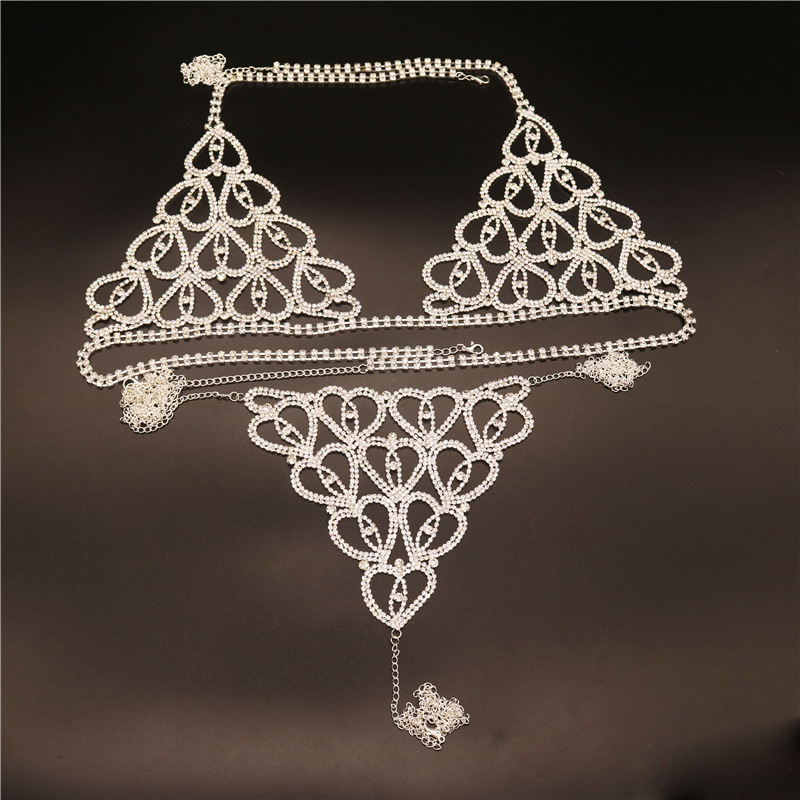 Kadın Vücut Takısı Göğüs Zinci - Body Jewelry Metal Types incelemesi ve fiyatı